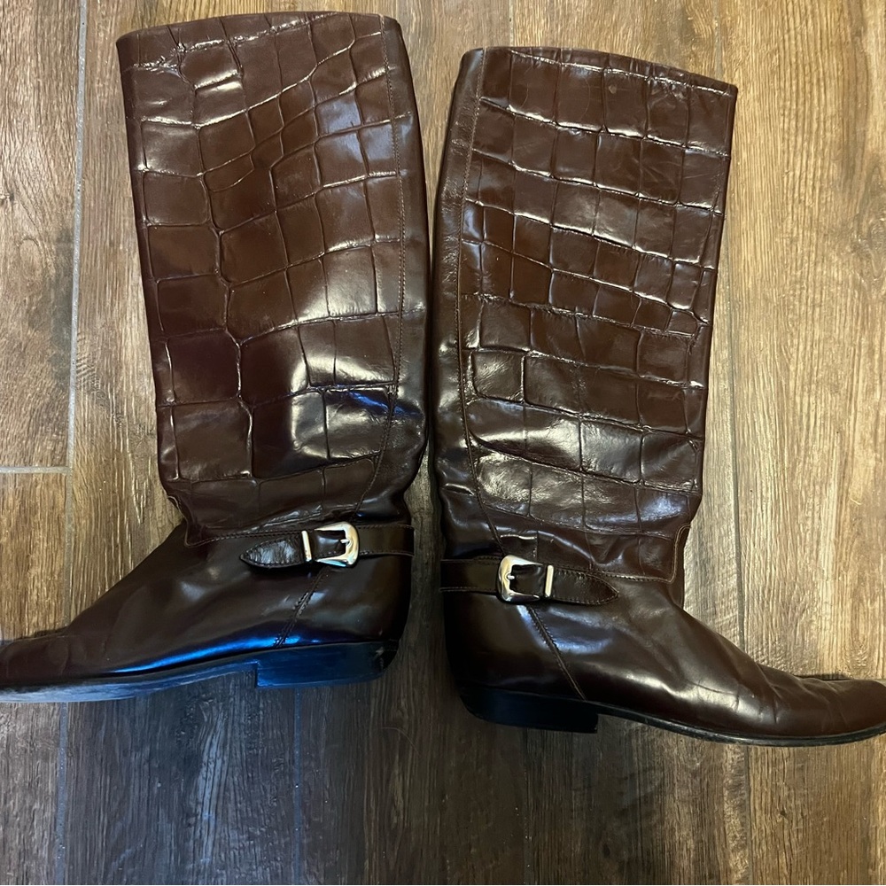 Vintage Charles David Dark Brown Croc-Embossed Boots